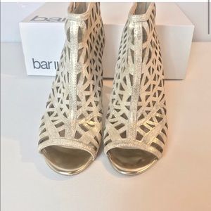LIKE NEW! Bar III Avril Open Toe Heels